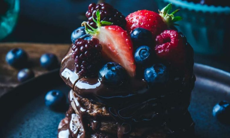 Почему именно по утрам тянет на сладкое